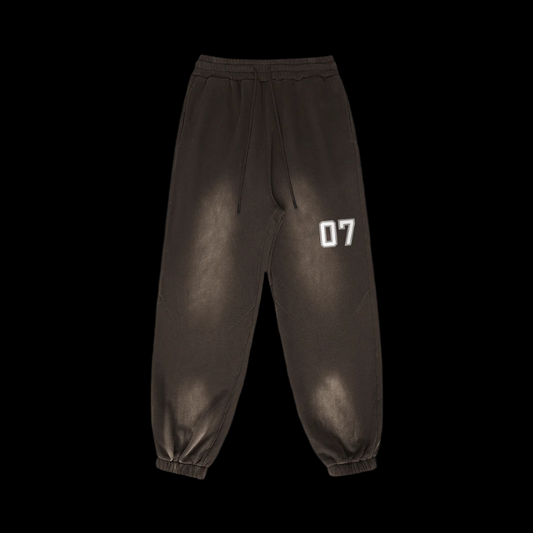 07 Sweatpants