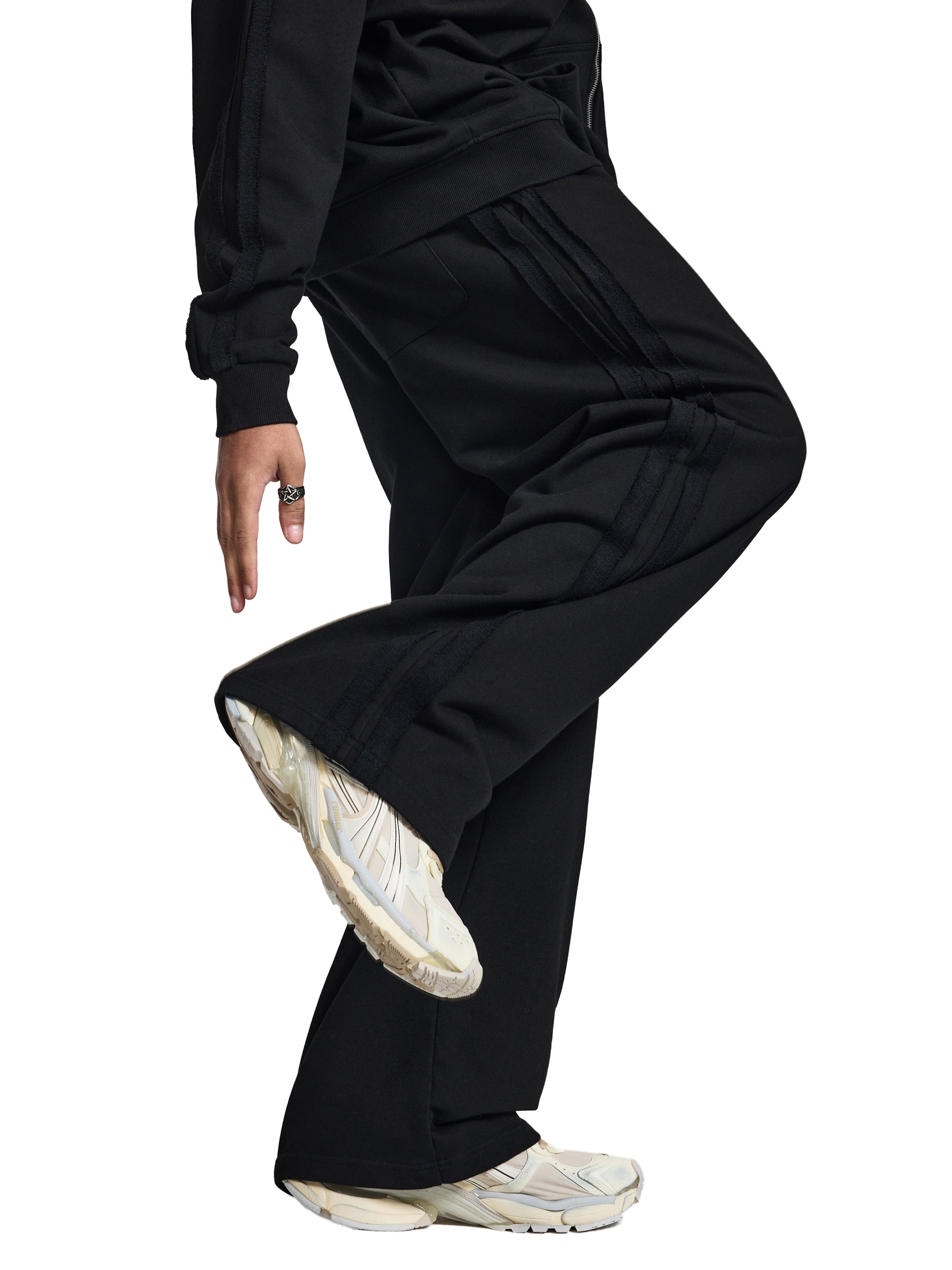 Contrast Tape Straight Leg Sweatpants